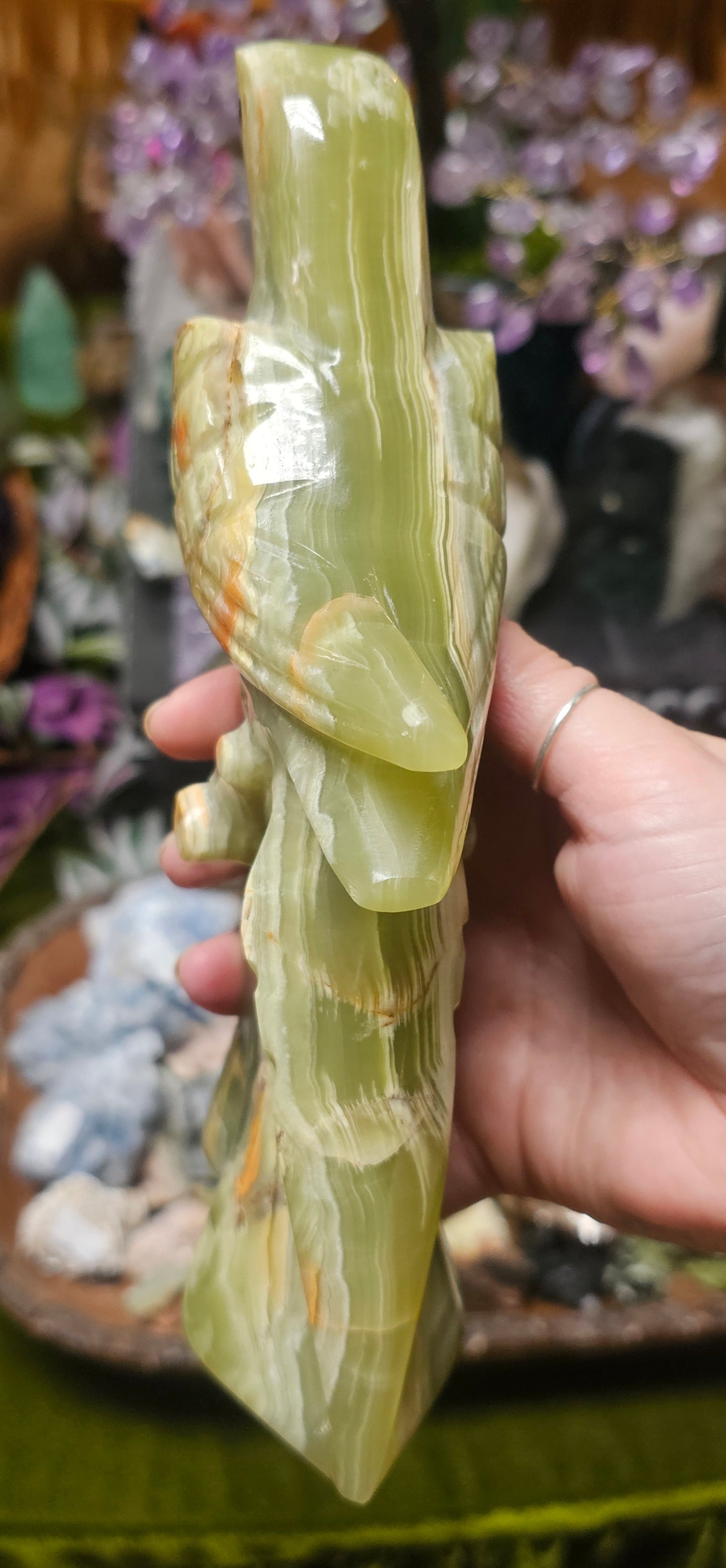 Afghan Jade Onyx Parrot Carving