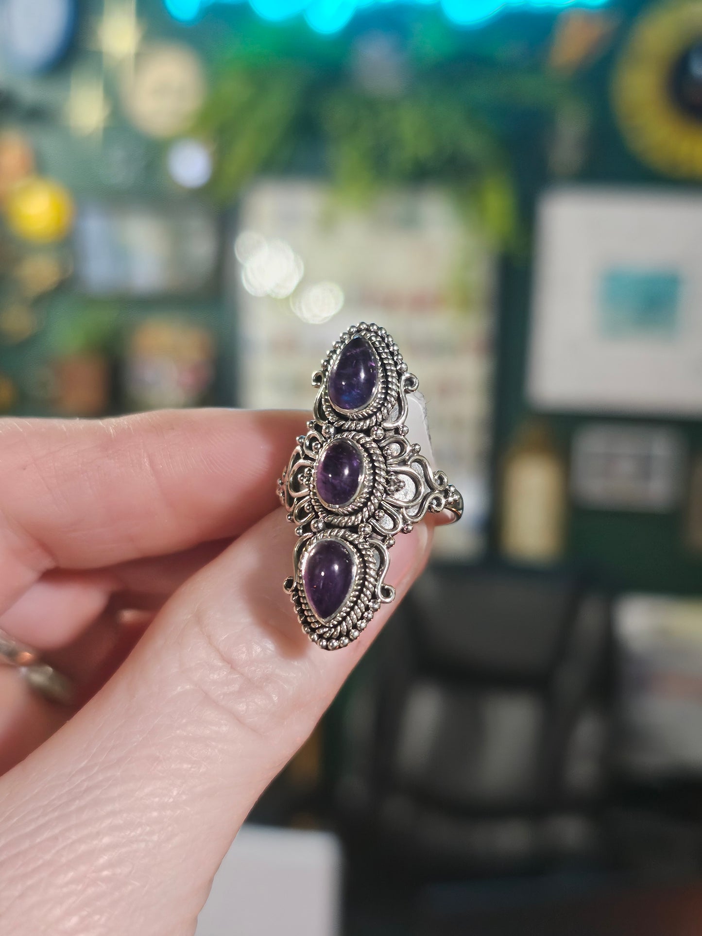 Size 8 Amethyst Ring