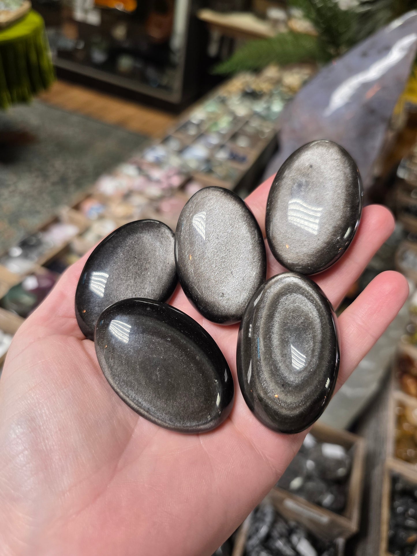 Silversheen Obsidian Palmstone