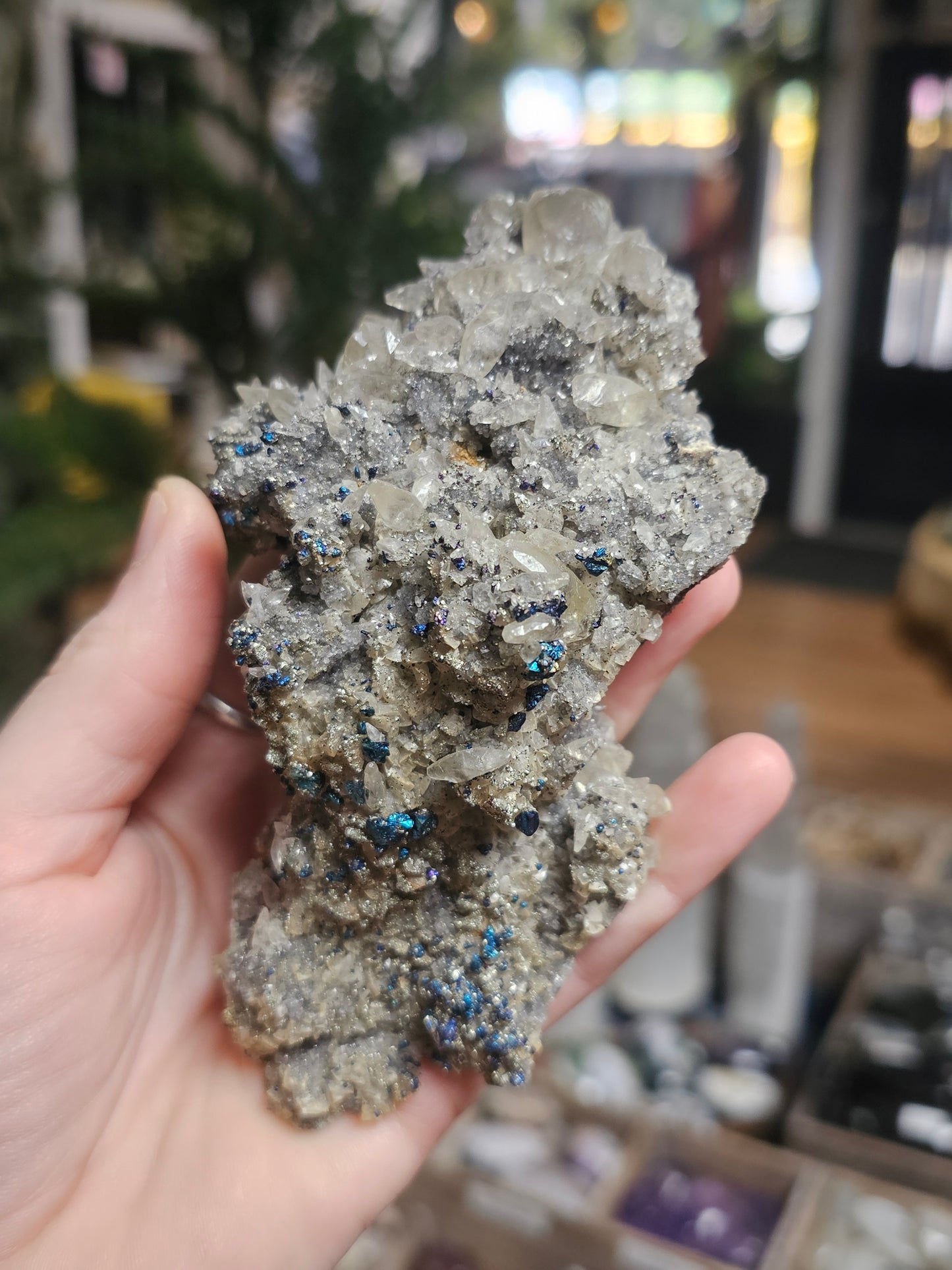 Chalcopyrite and Calcite on Druzy Quartz