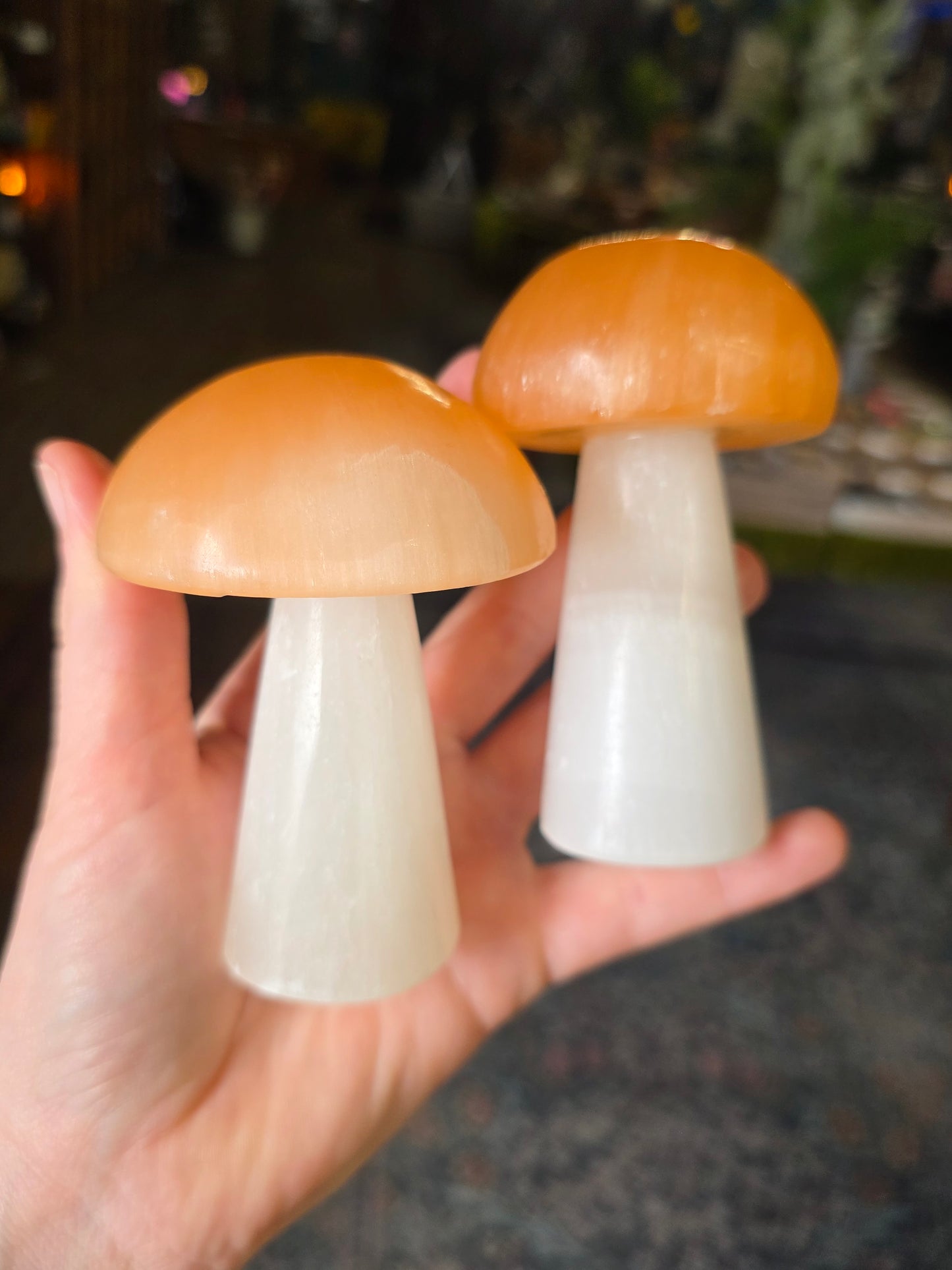 Peach Top Satin Spar Mushroom Carving