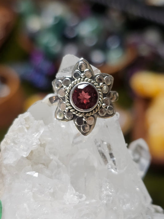 Size 8 Garnet Ring
