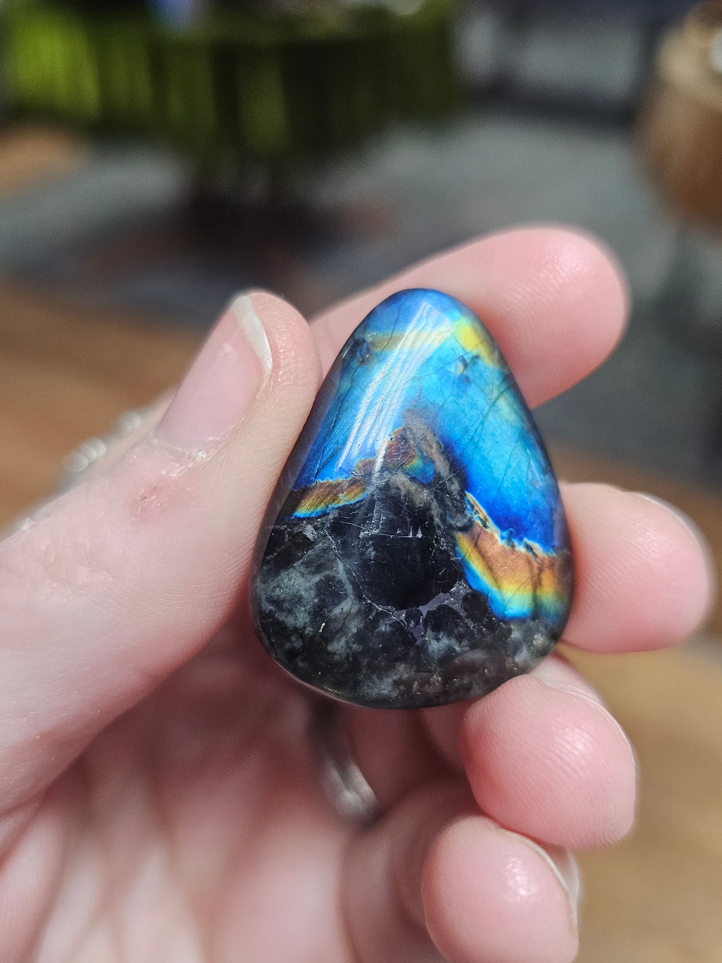 Finnish Spectrolite