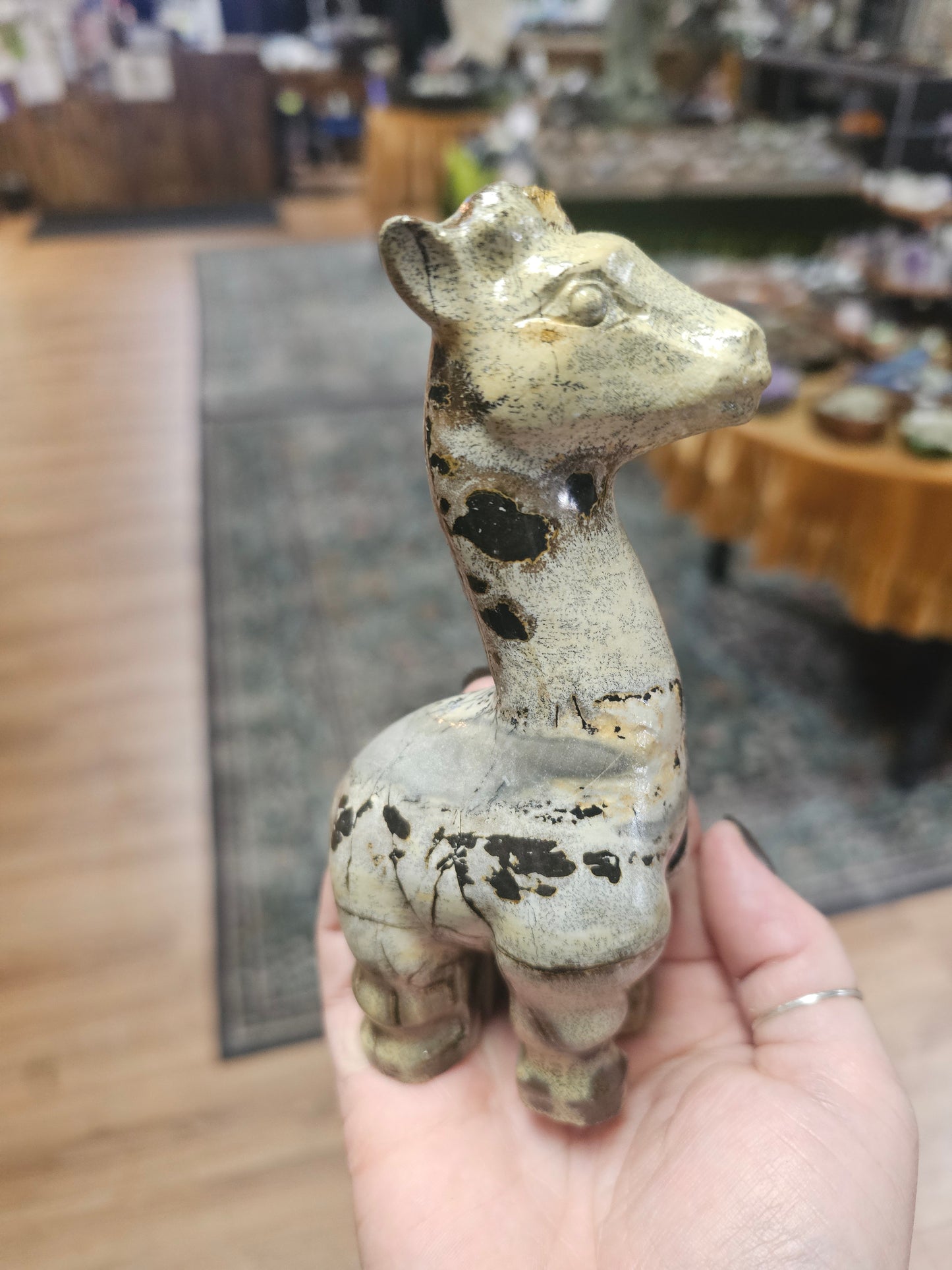 Dendritic Jasper Giraffe