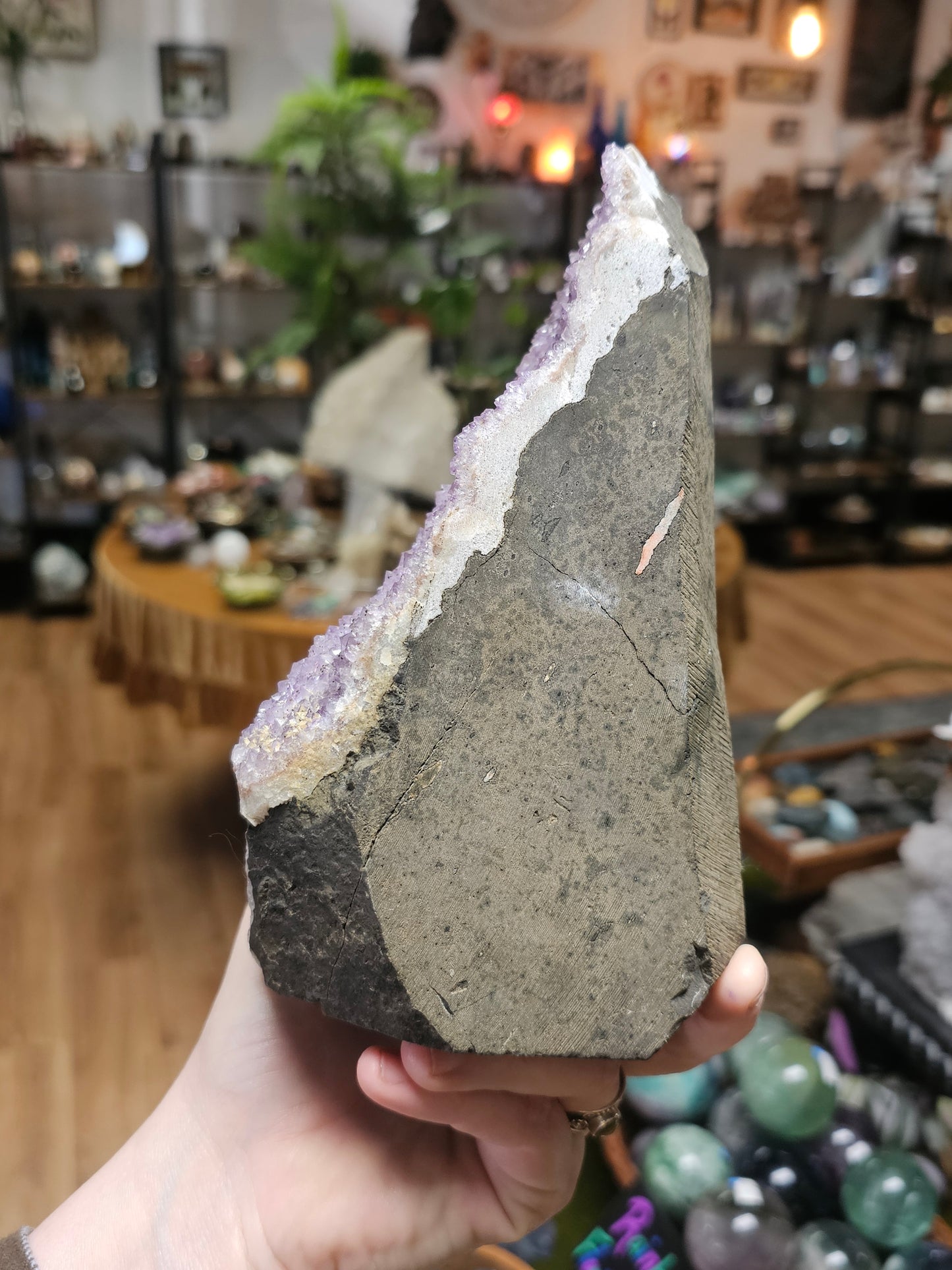 Amethyst Cut base