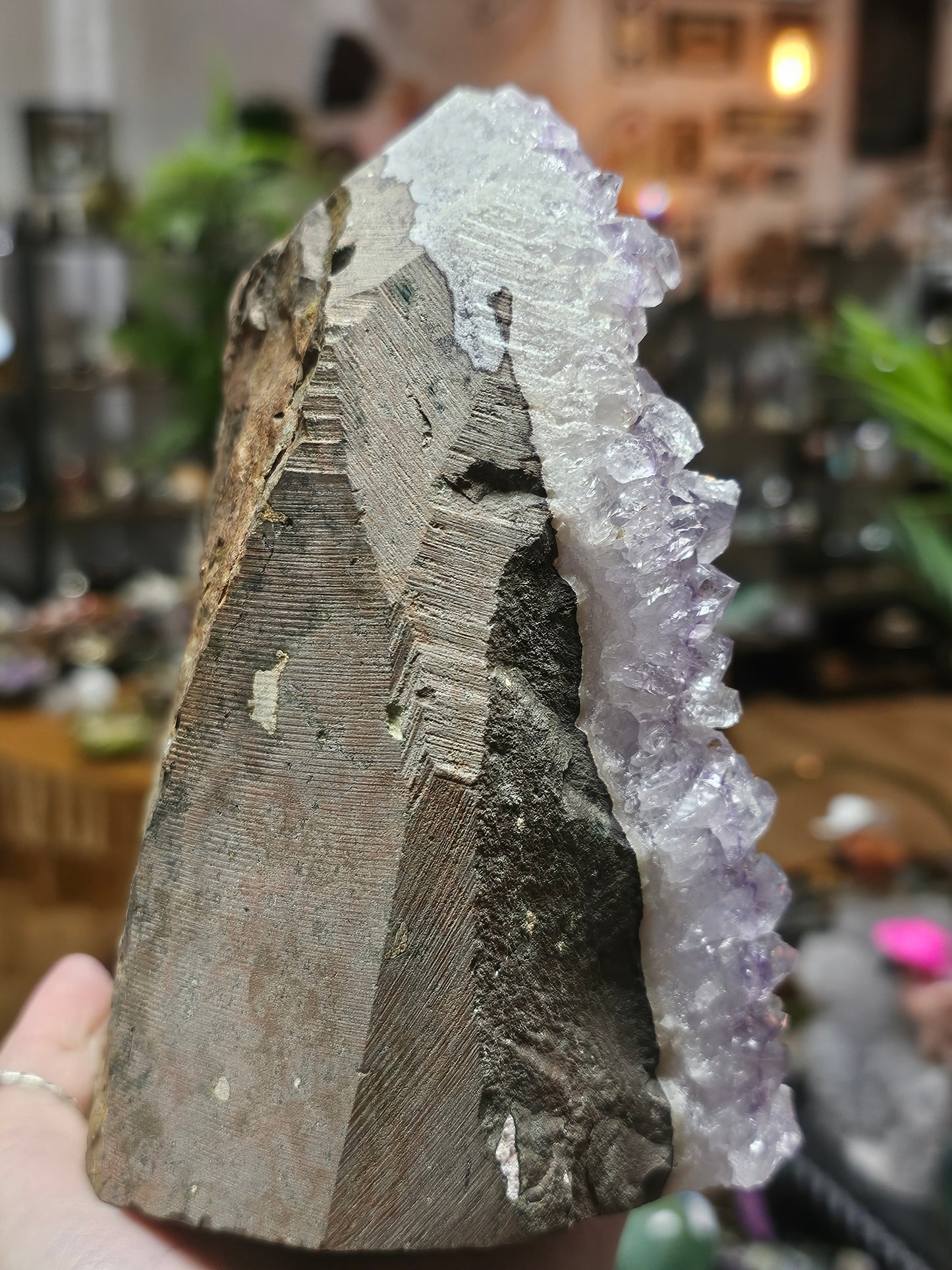 Amethyst Cut base