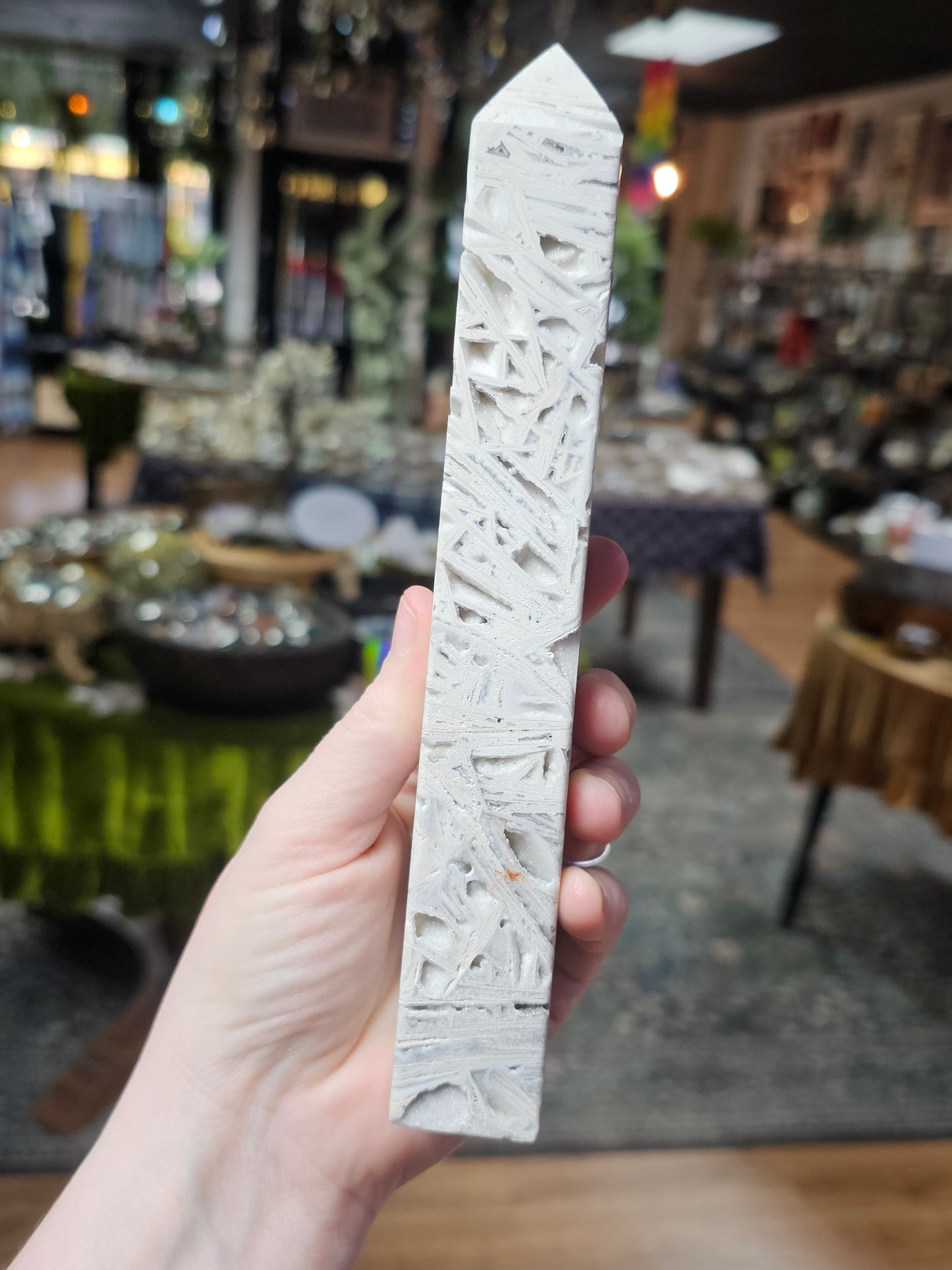 Lattice Lace Agate Tower