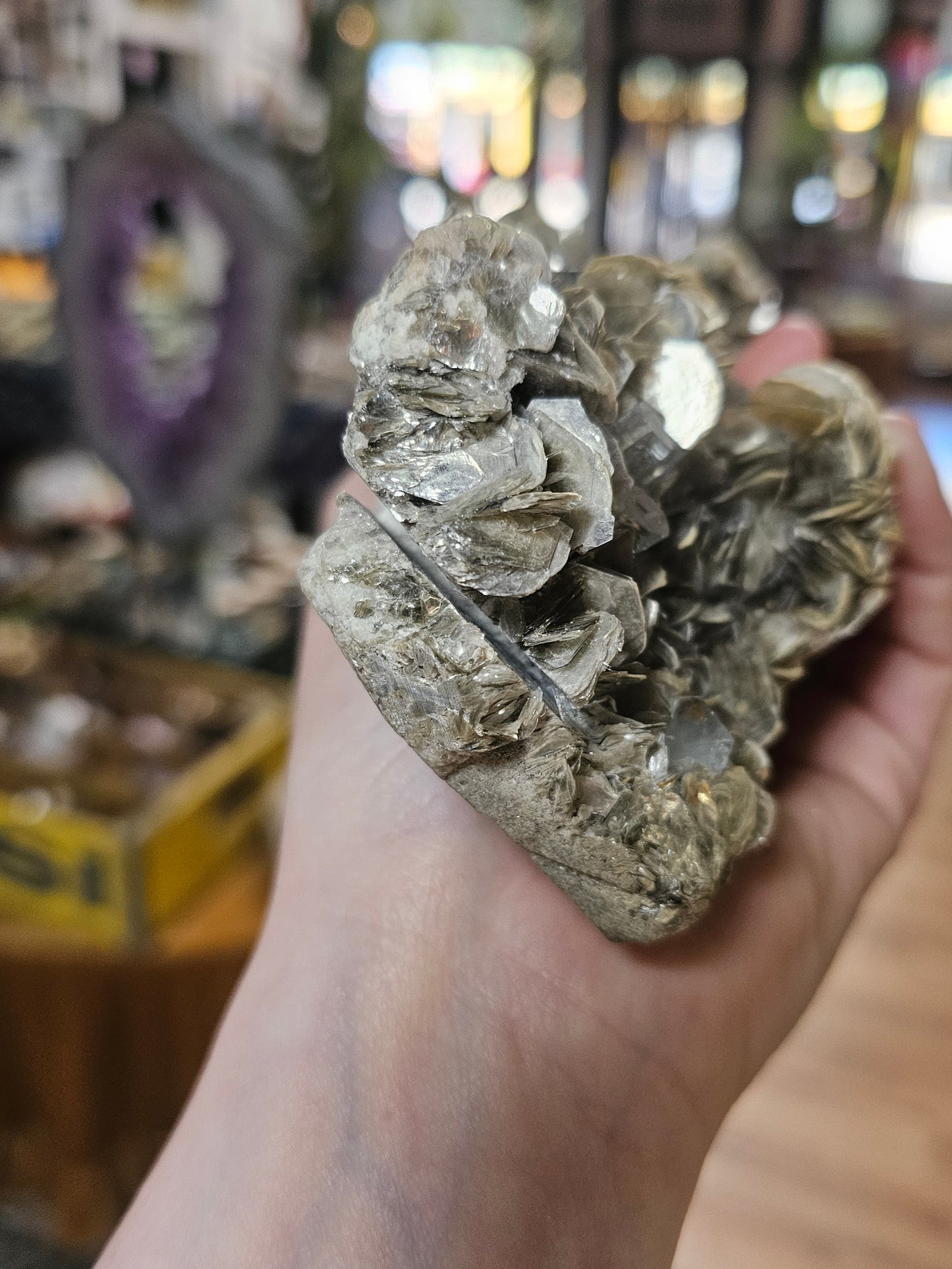 Aquamarine on Muscovite