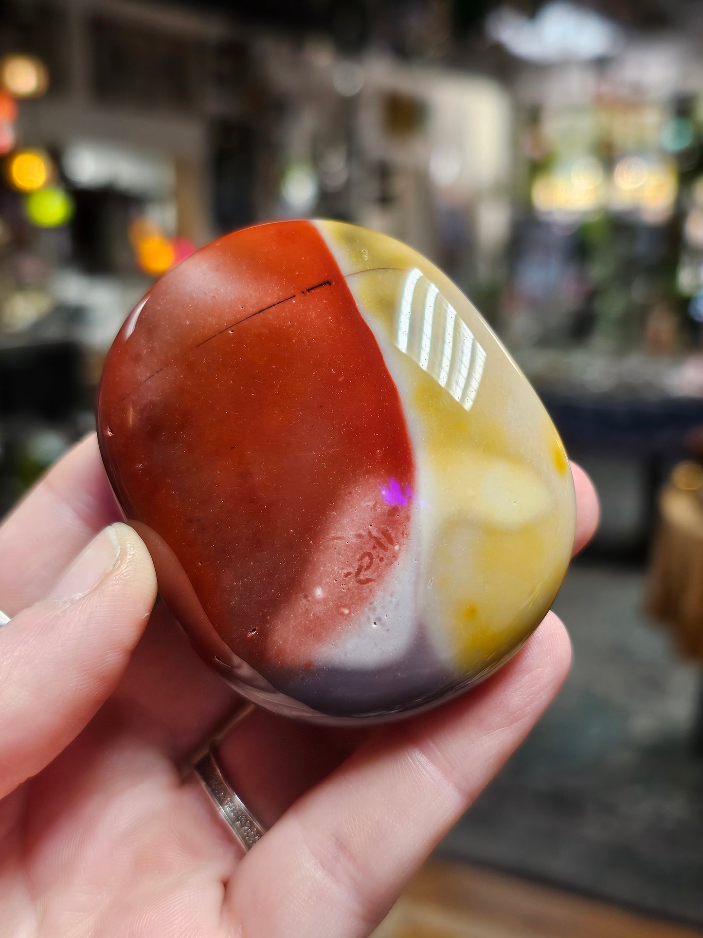 Mookaite Palmstone
