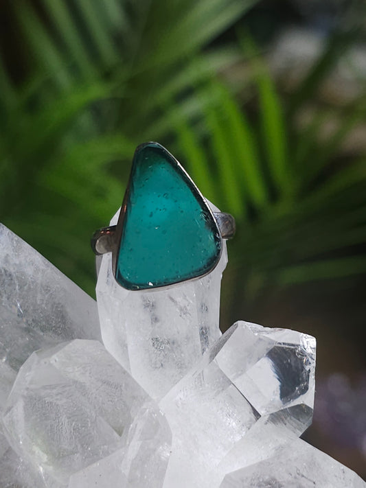 Size 6 Teal Glass Ring