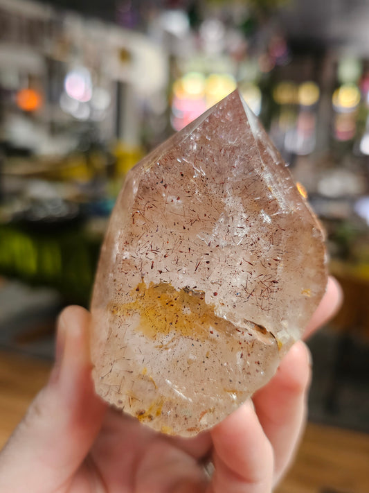 Lepidocrocite in Quartz