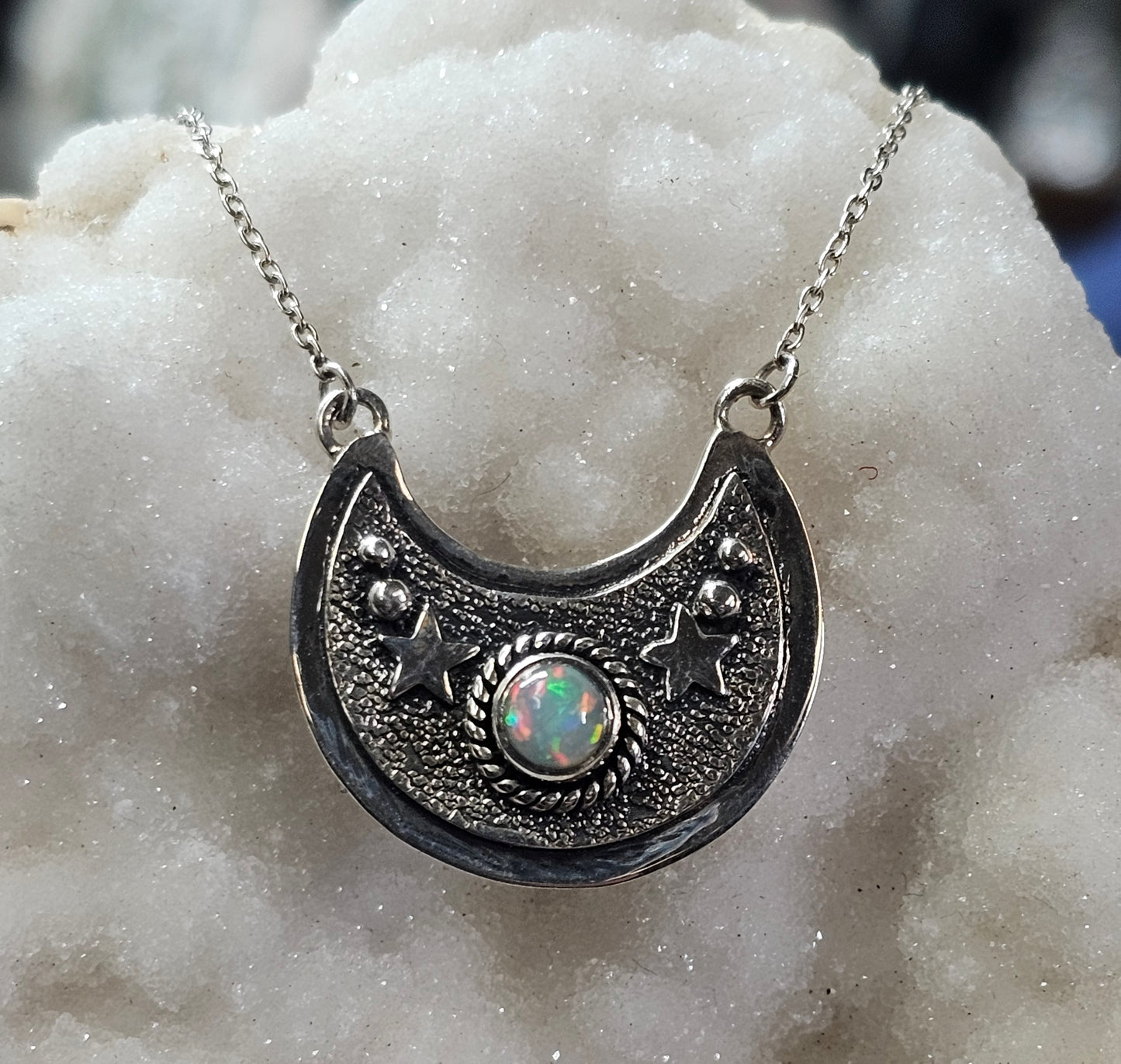 Welo Opal Necklace