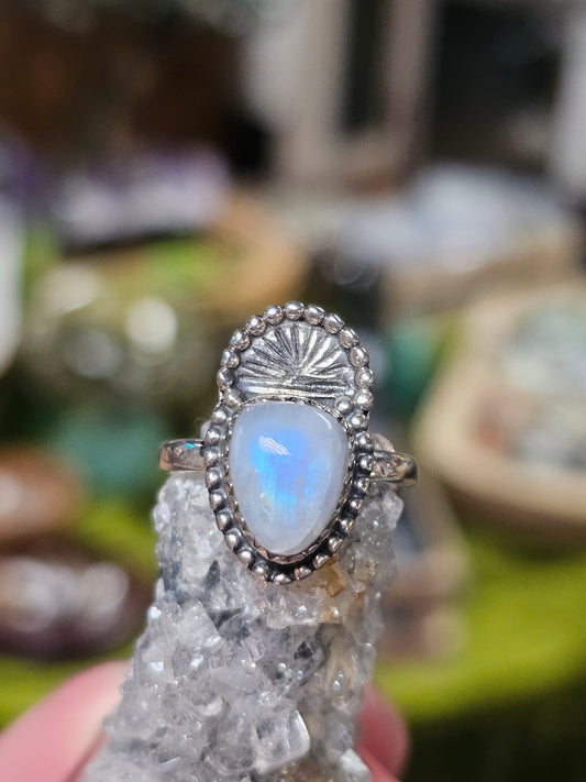 Size 7 Rainbow Moonstone Ring