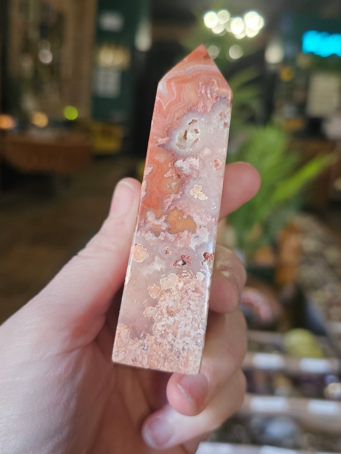 Java Lace Agate Tower
