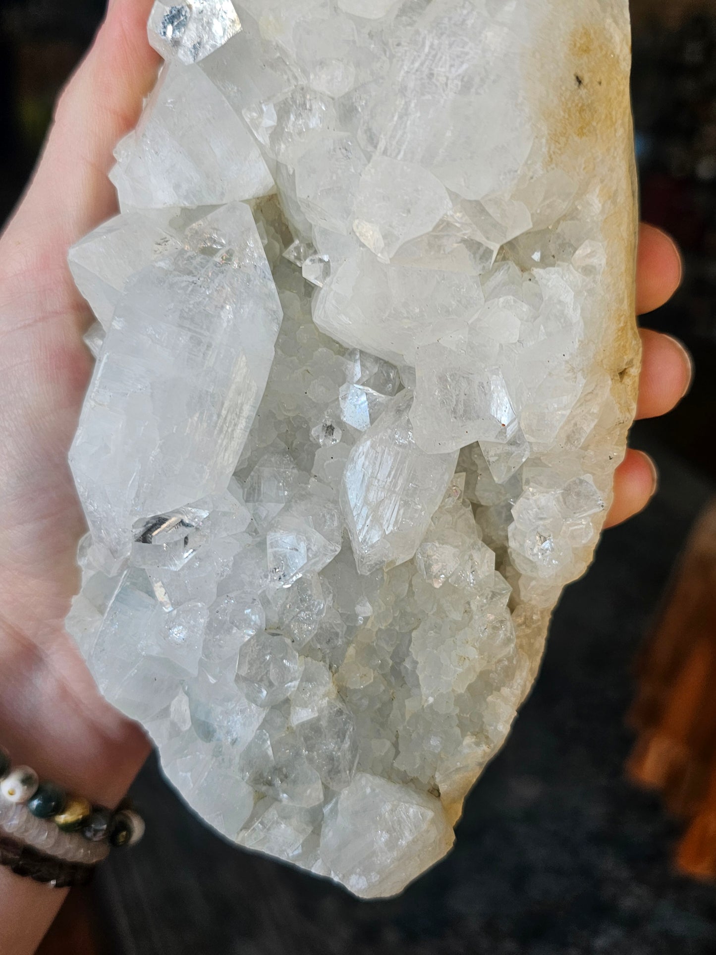 Stilbite on Apophyllite
