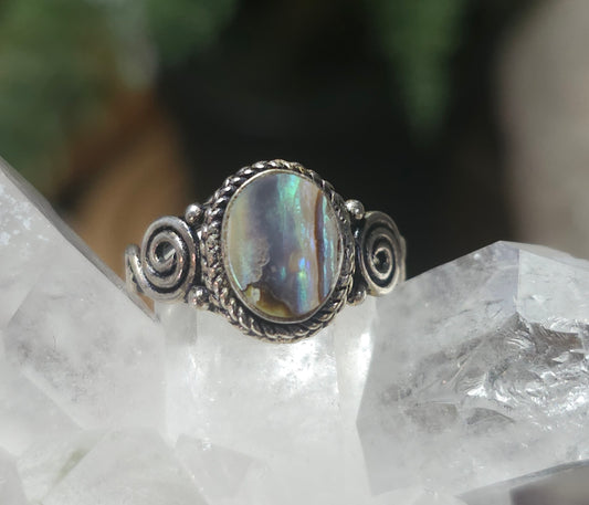 Size 6 Abolone Ring