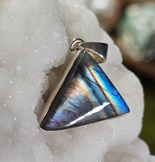 Labradorite Pendant