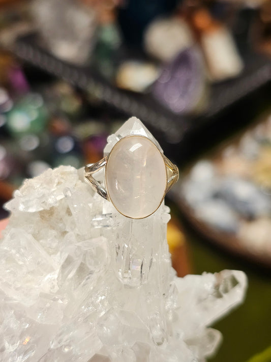 Size 7.5 Star Rose Quartz Ring