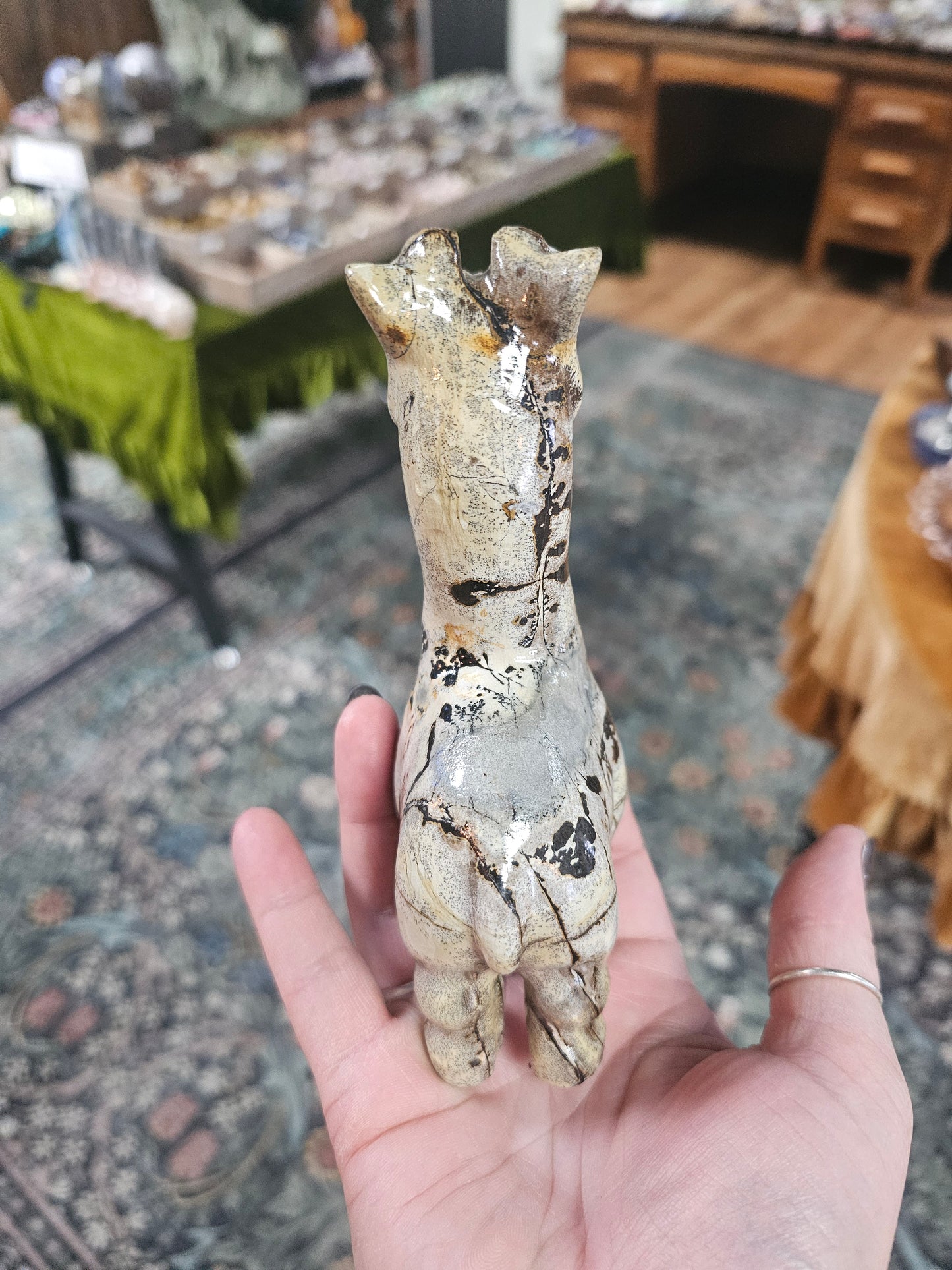 Dendritic Jasper Giraffe