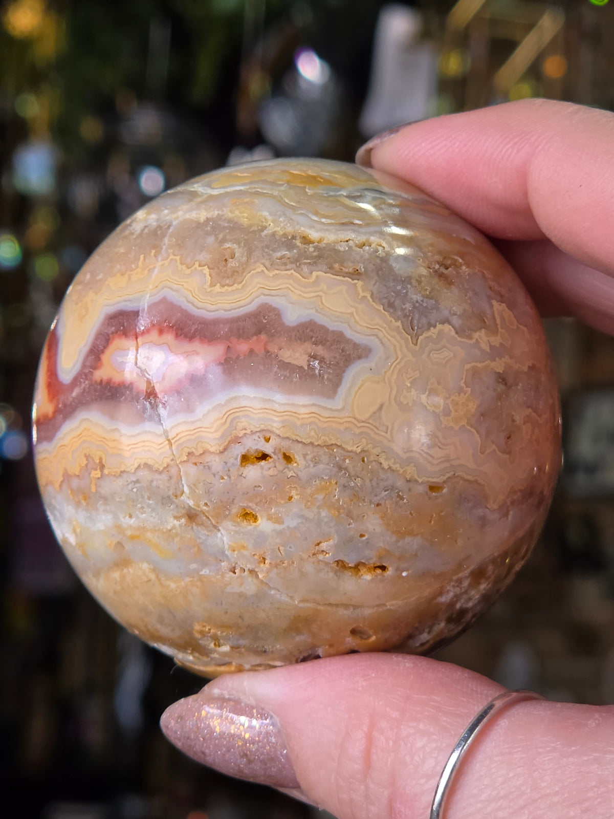 Jave Lace Agate Sphere