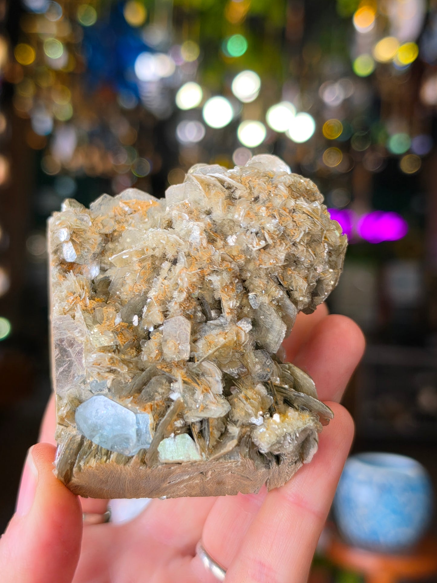 Aquamarine on Muscovite
