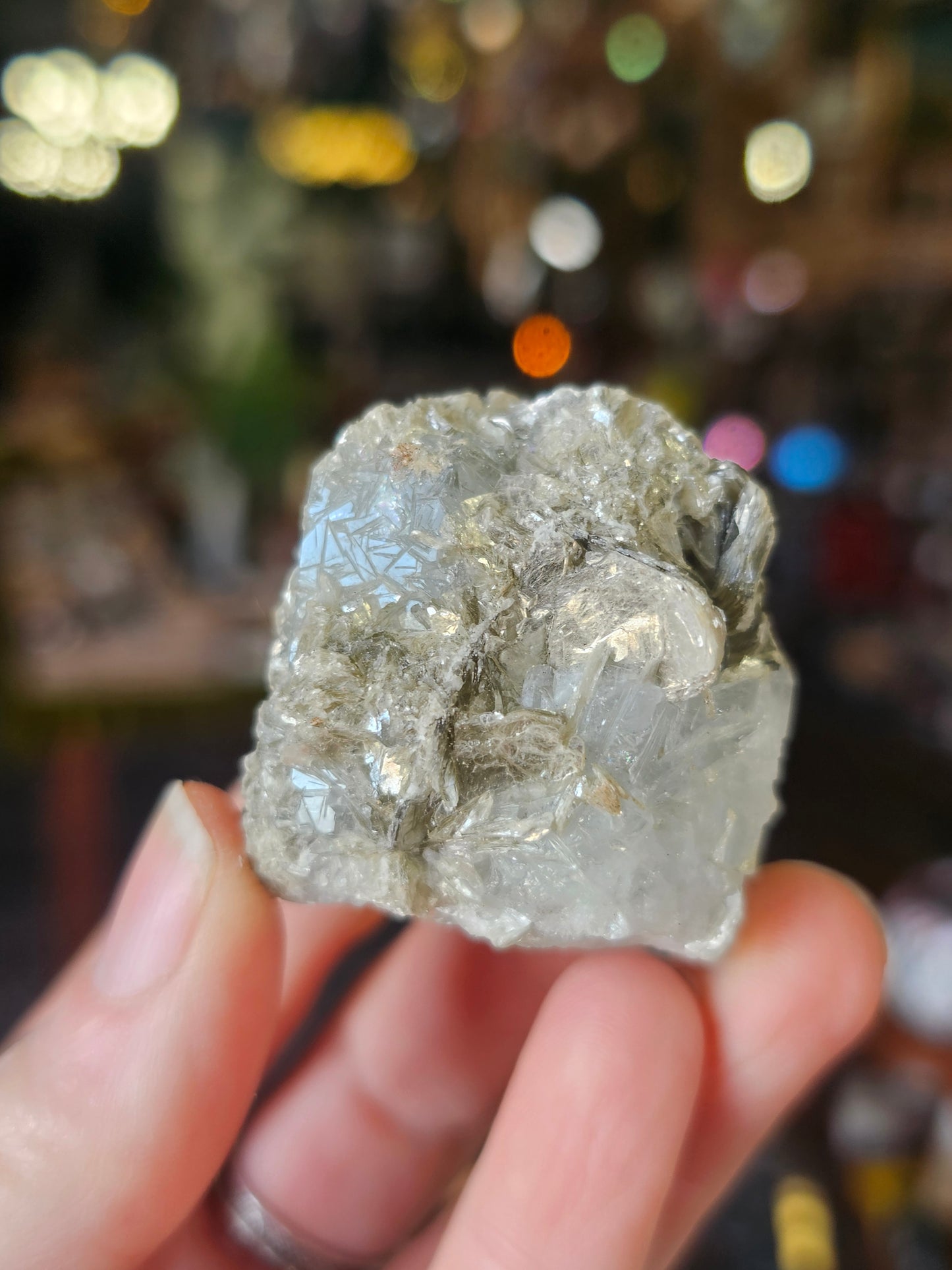 Muscovite on Aquamarine
