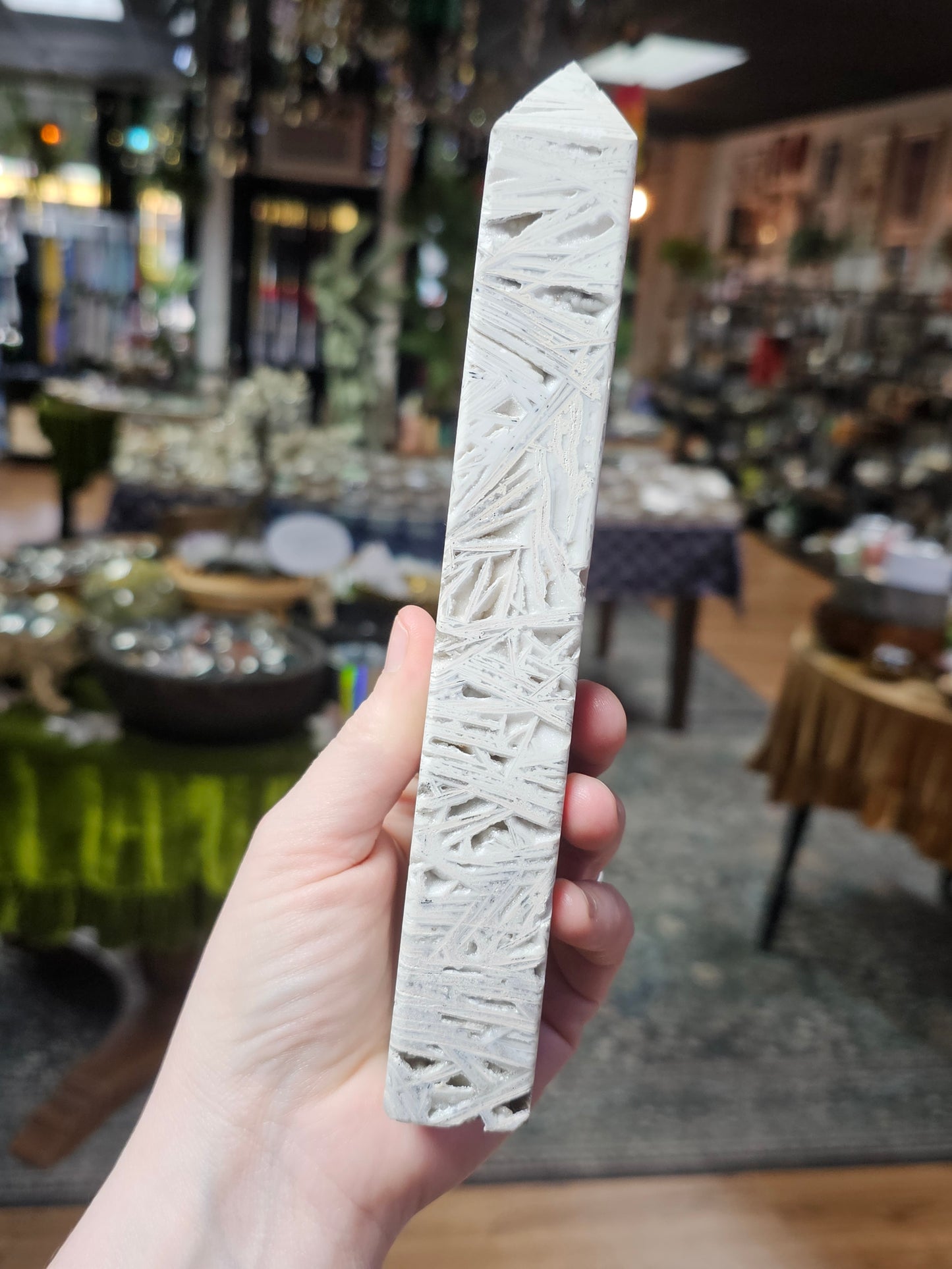 Lattice Lace Agate Tower