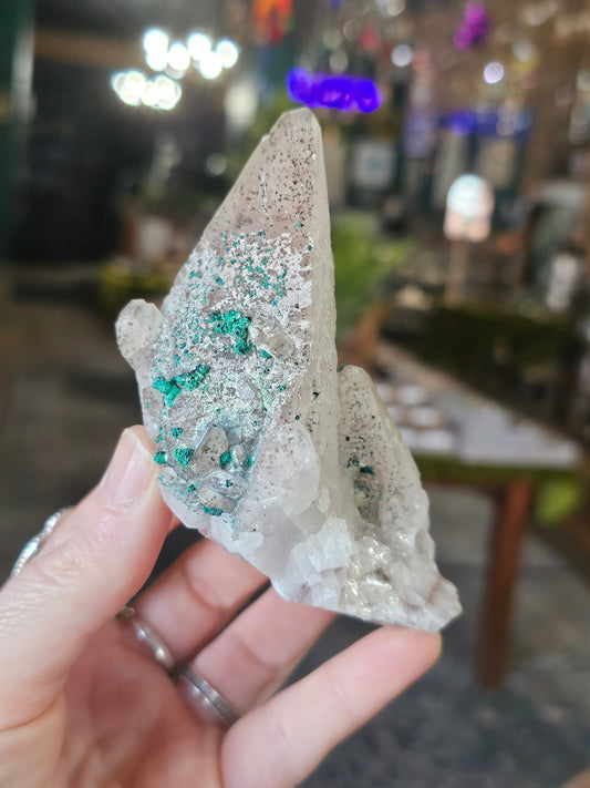 Malachite on Calcite