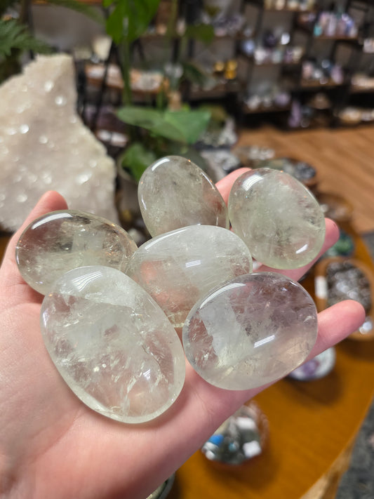 Praisiolite Palmstone