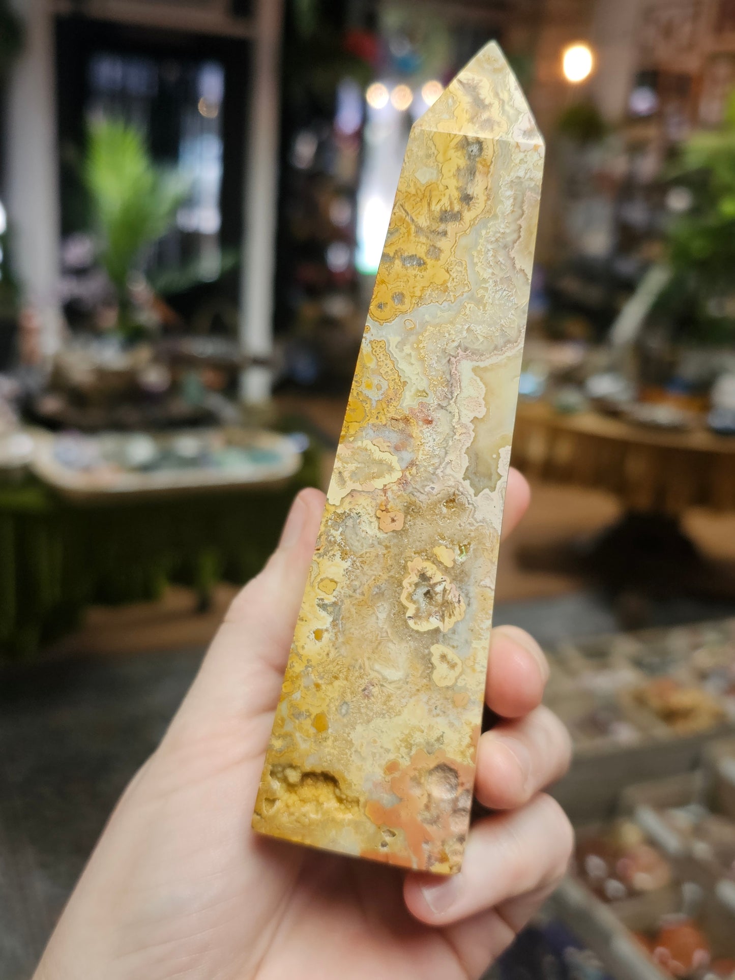 Java Lace Agate tower
