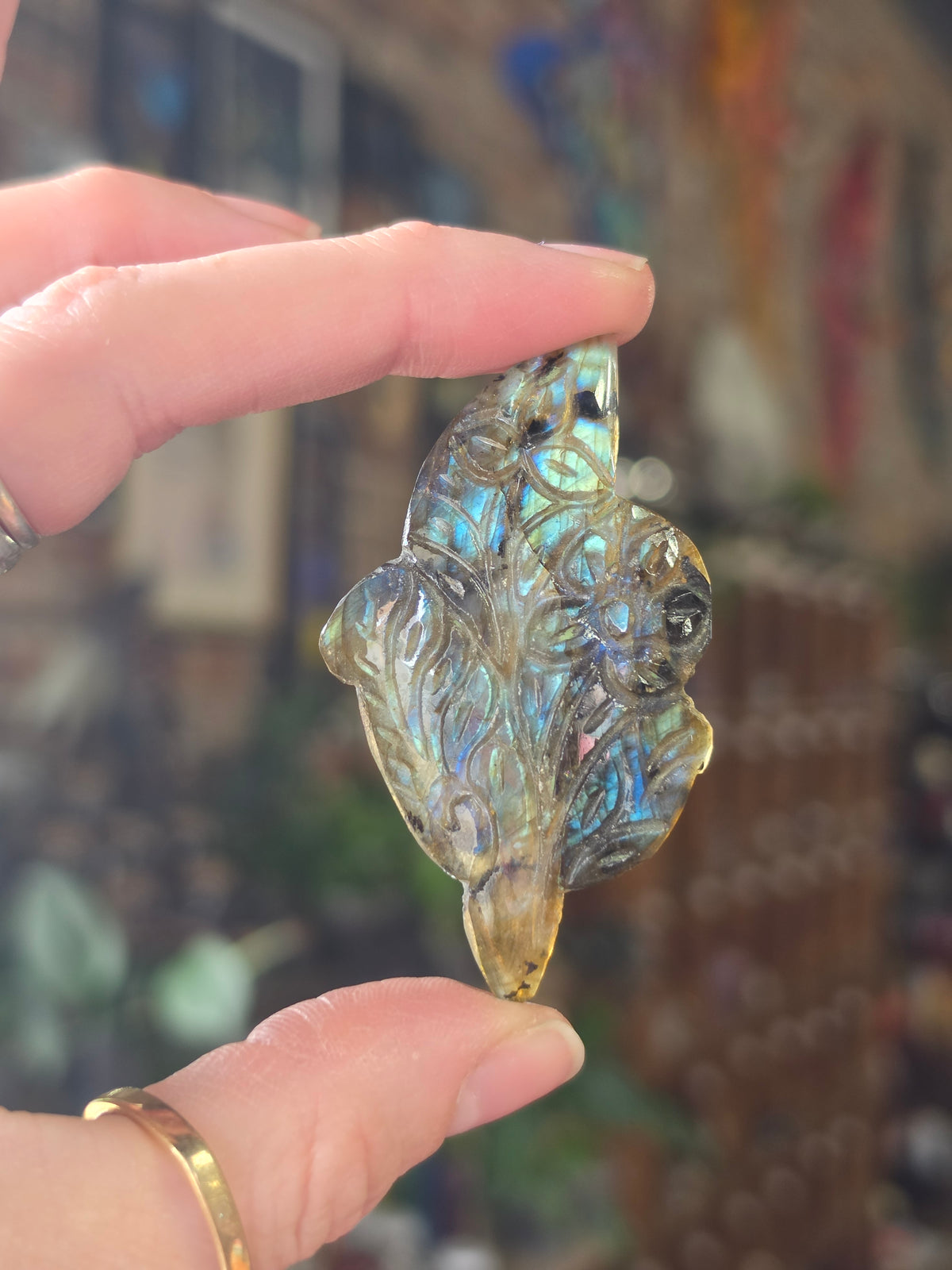 Labradorite Floral Carving Cabochon