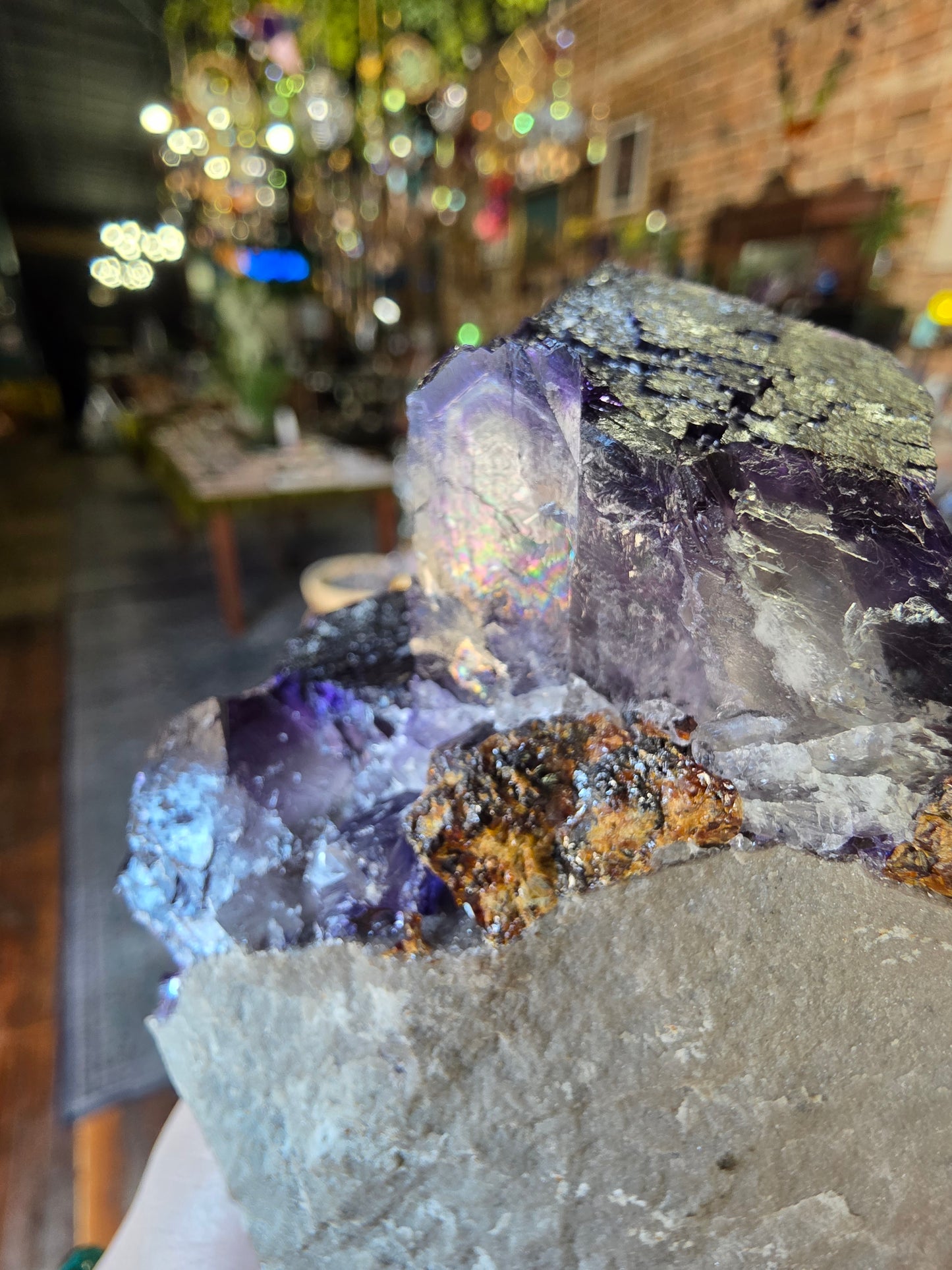 Fluorite, Sphalerite, Barite on Druzy Quartz