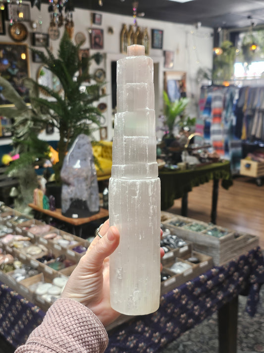 Selenite Tower