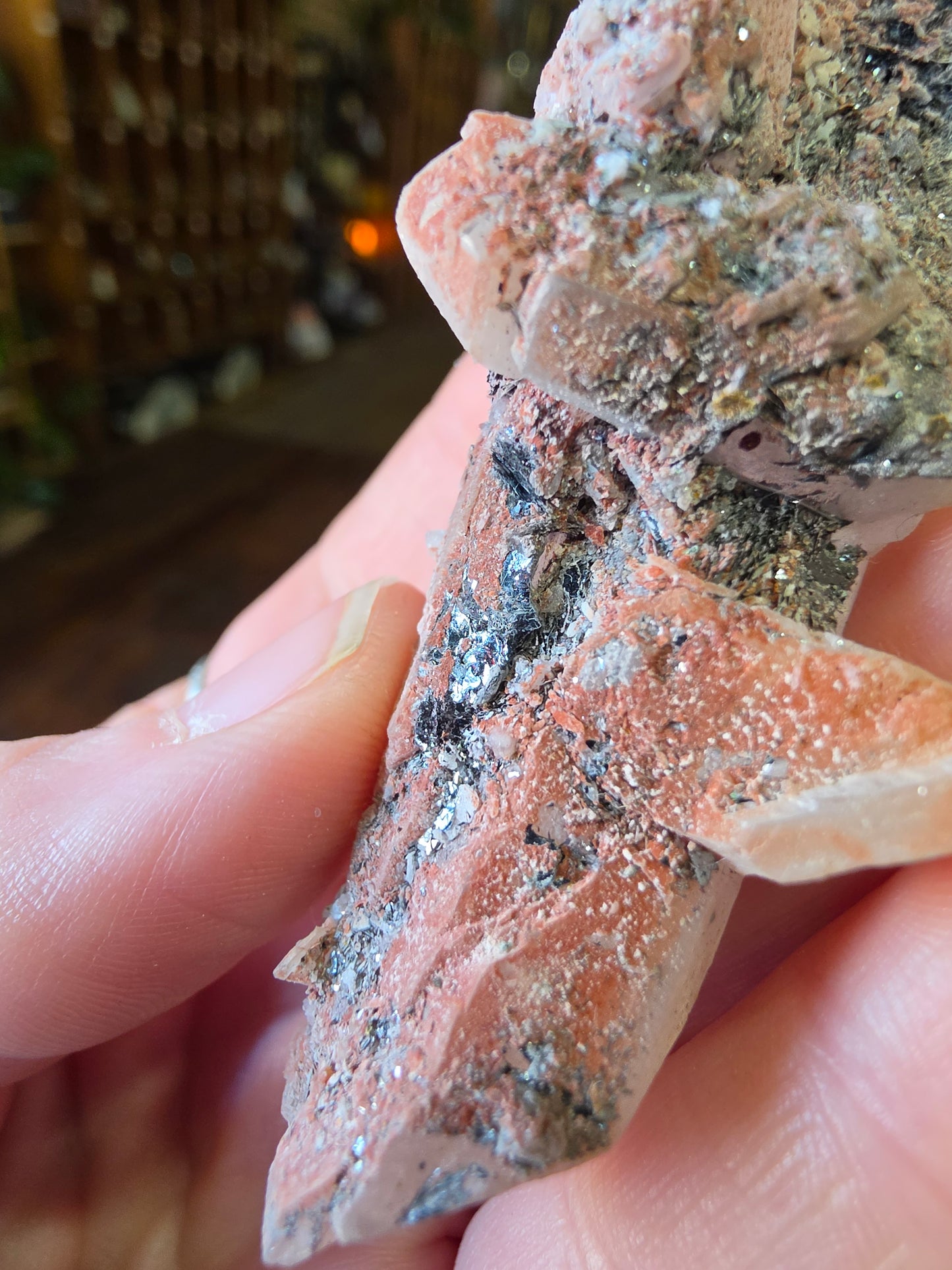 Specular Hematite on Quartz