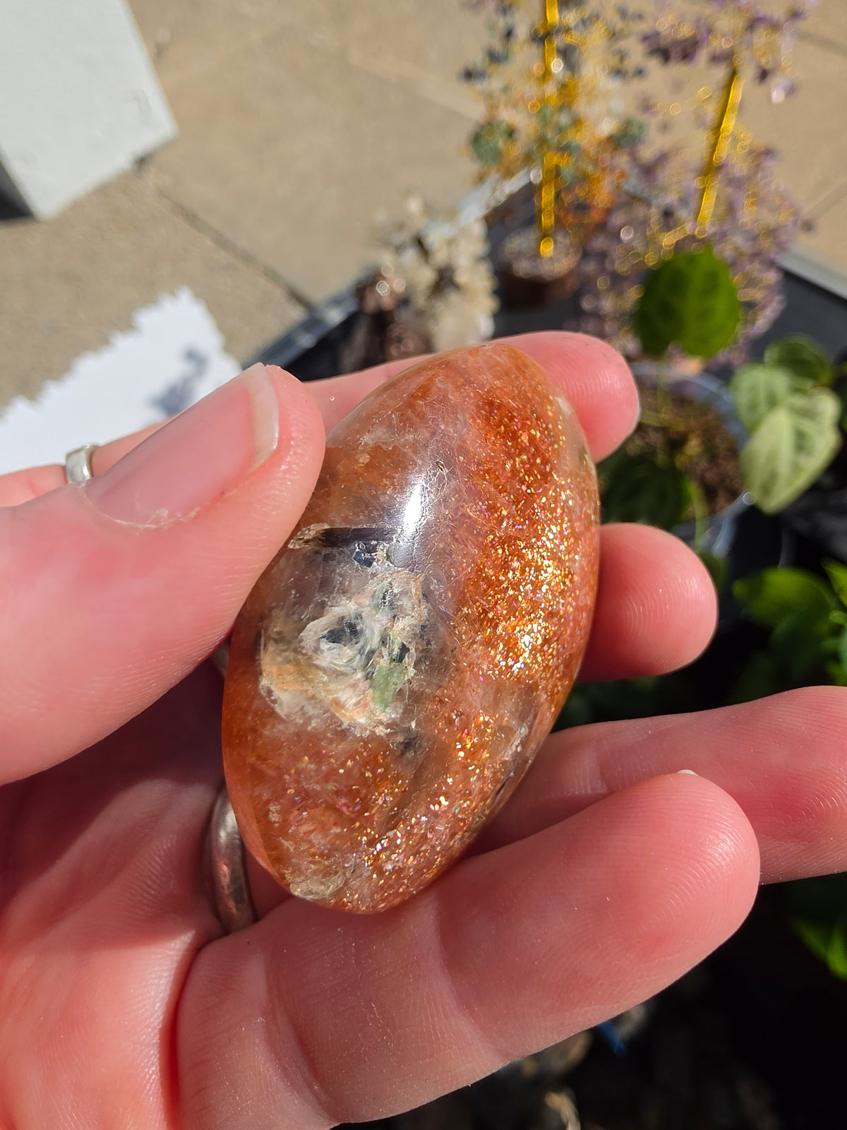 Arusha Sunstone Palm Stone