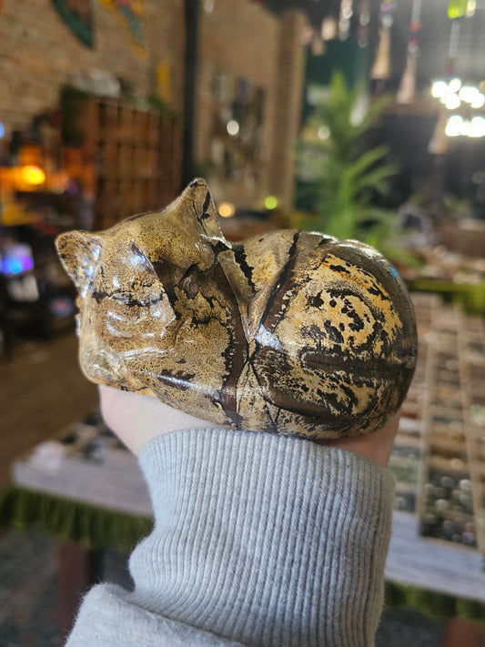 Dendritic Jasper Sleeping Cat