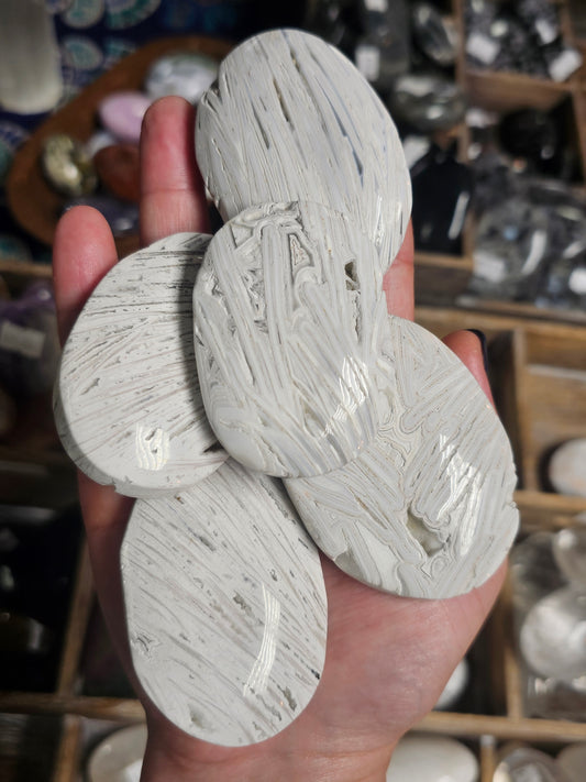 Lattice Lace Agate