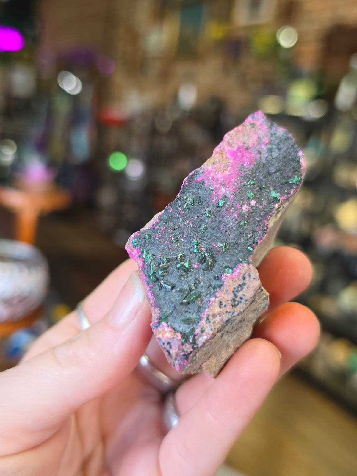 Malachite and Heterogentite on Colbalto Calcite