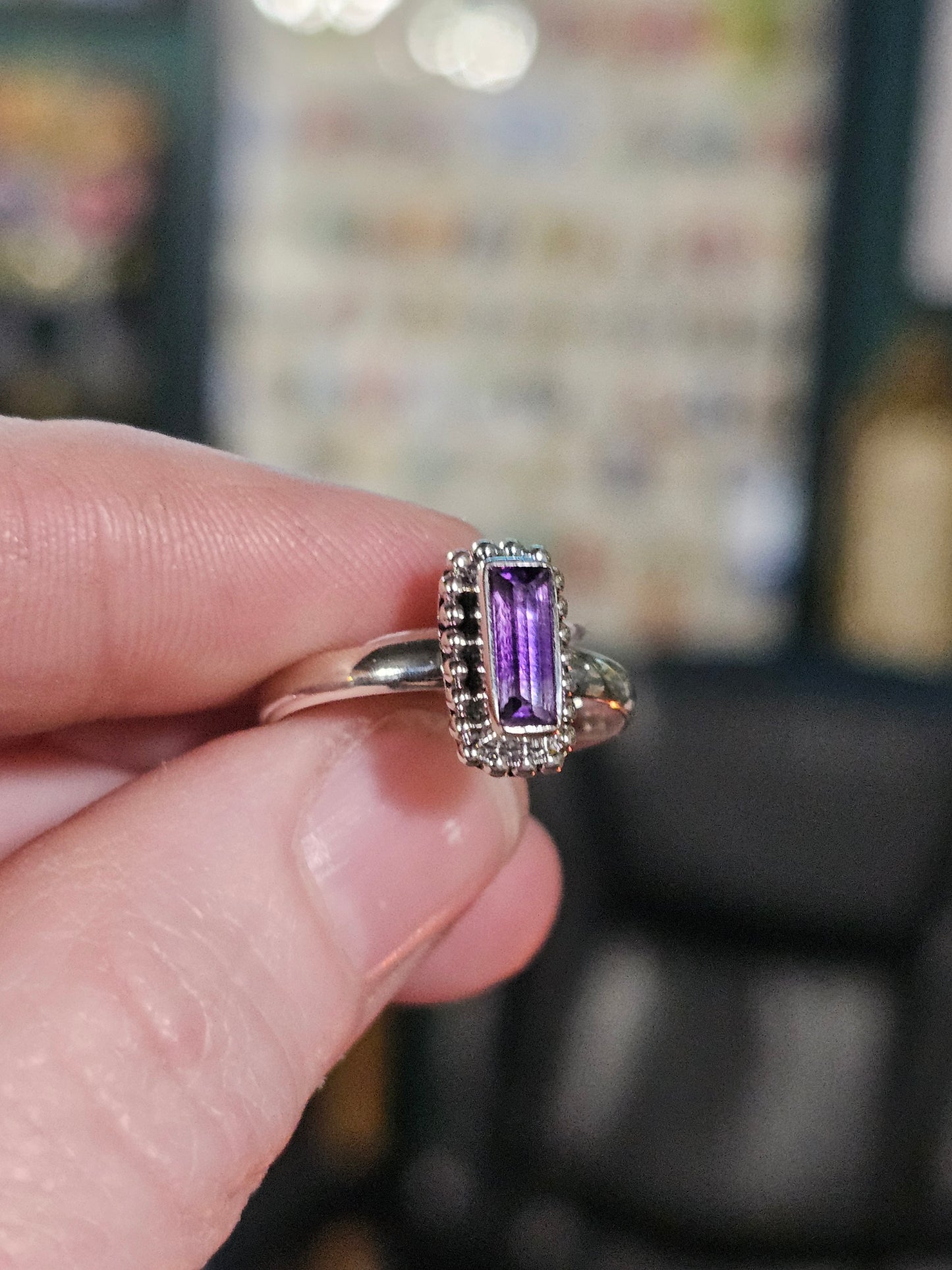 Size 8 Amethyst Ring