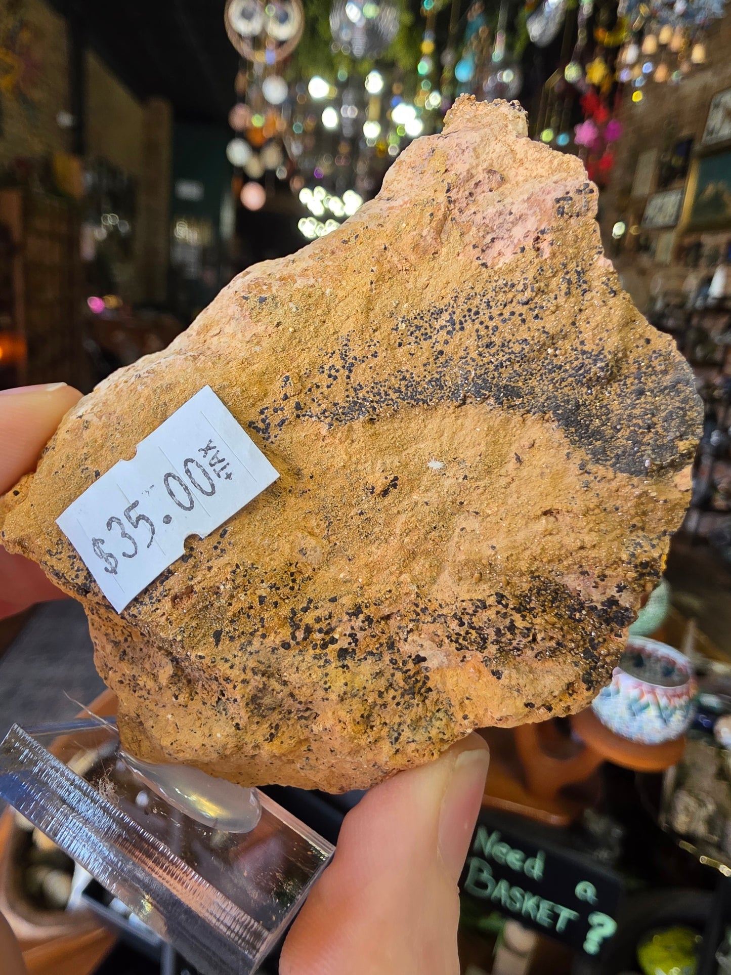 Pyromorphite on Vanadinite