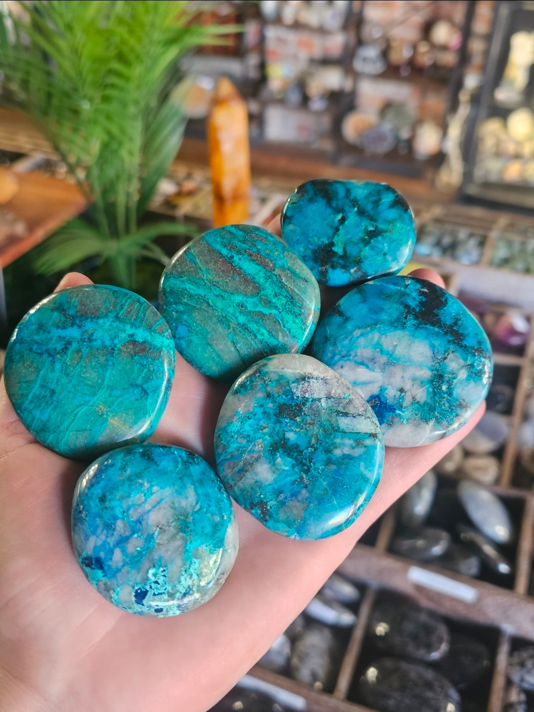 Shattuckite Palm stone