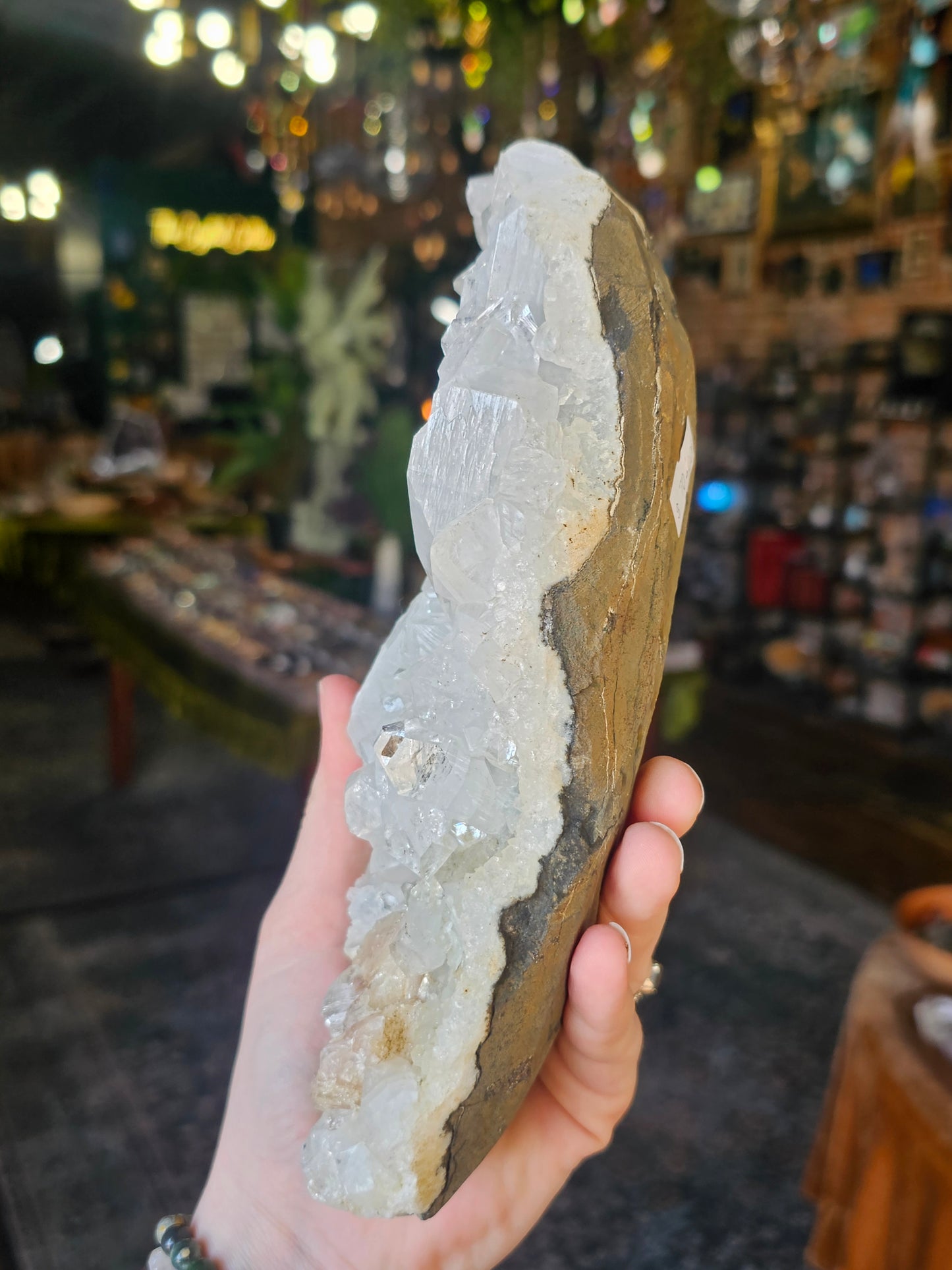 Stilbite on Apophyllite