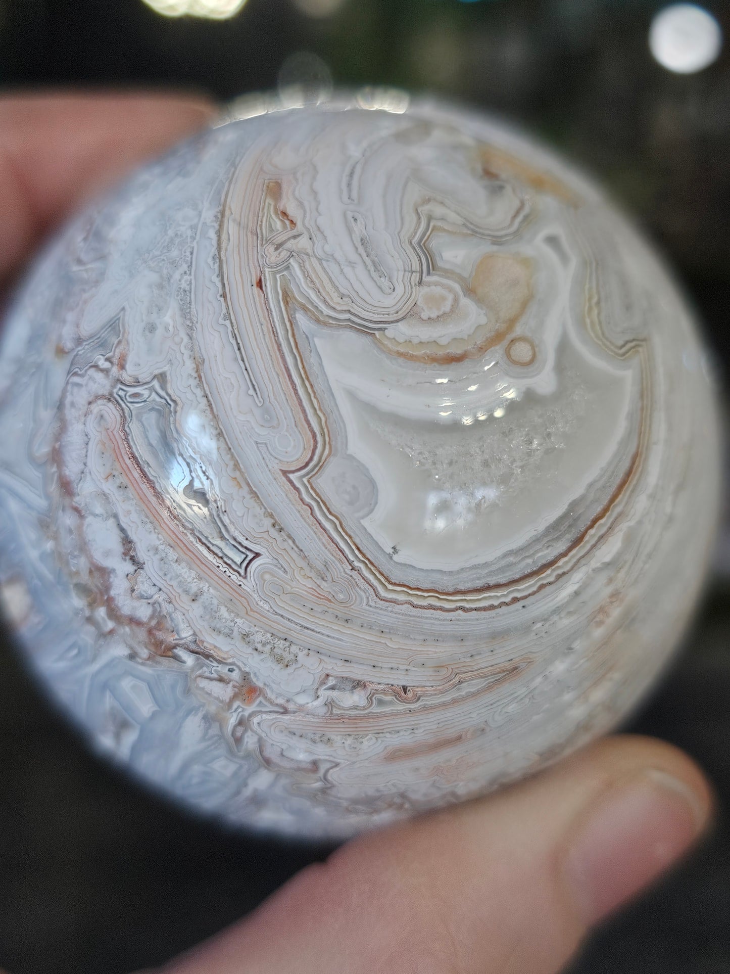 Lattice Lace Agate Sphere