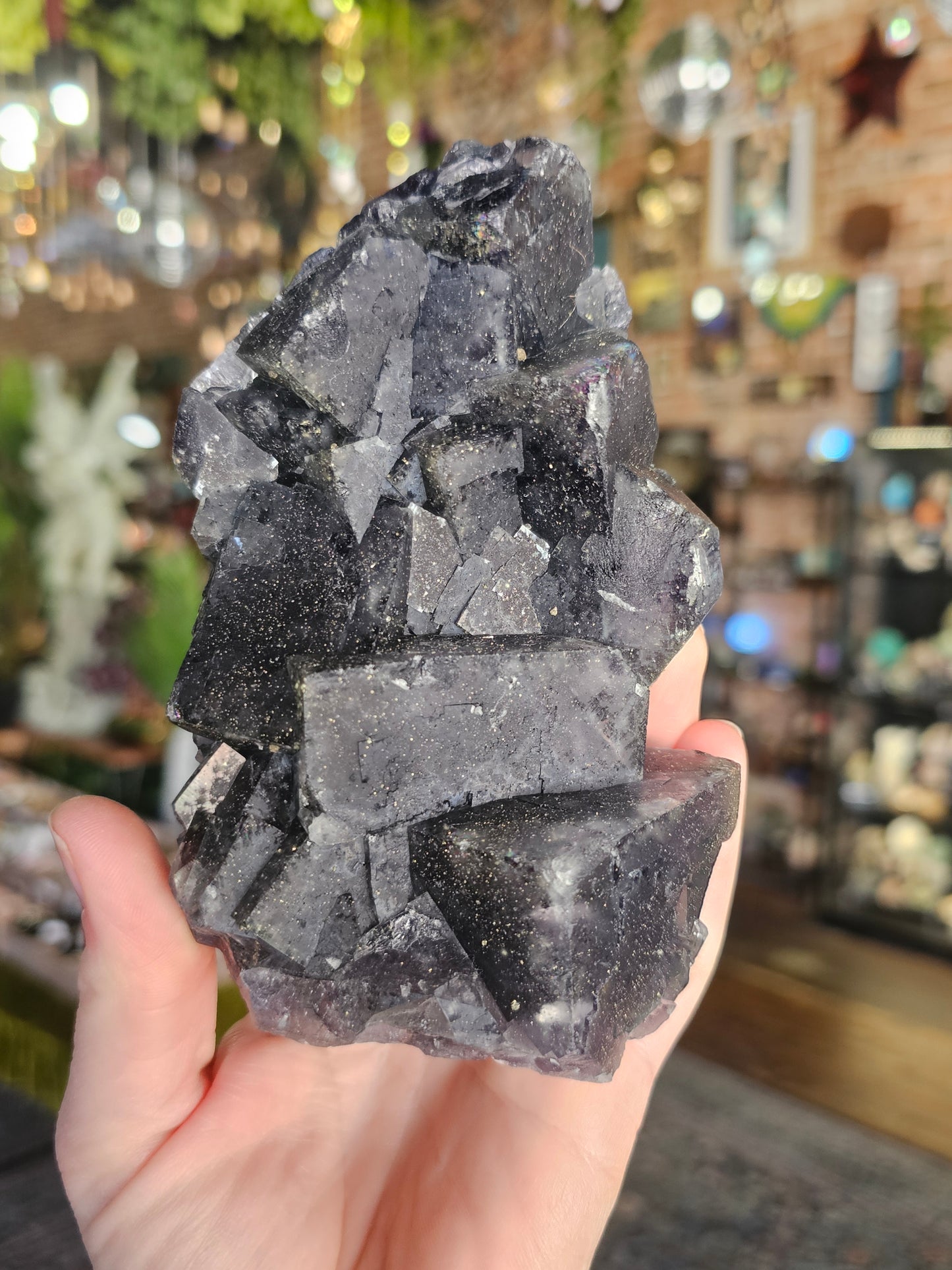 Daylight UV Reactive Fluorite