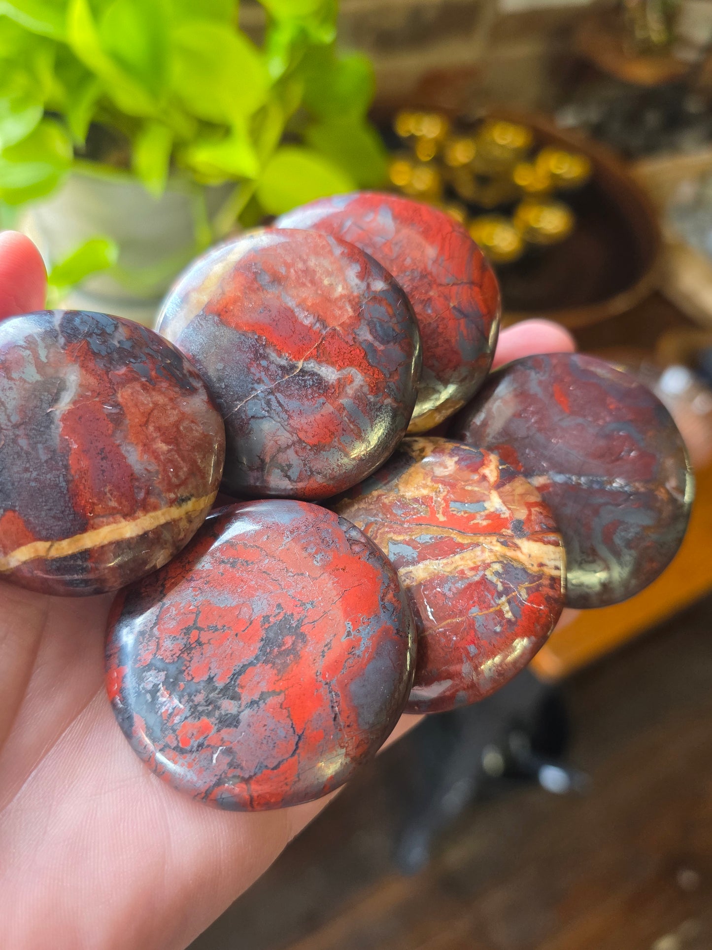 Hematite Jasper Palmstone