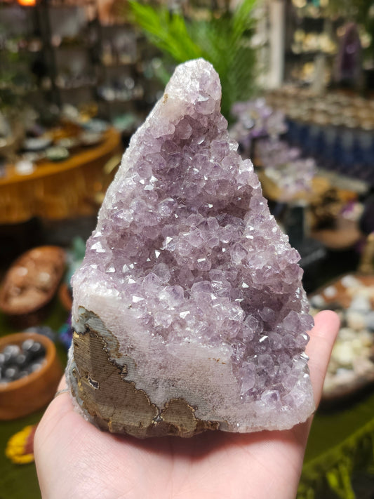 Amethyst Cut base