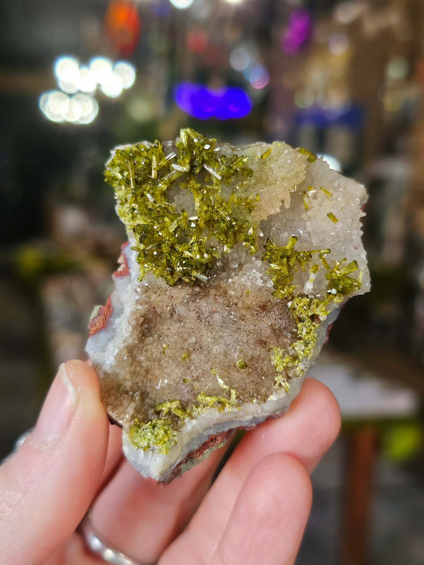 Epidote on Quartz