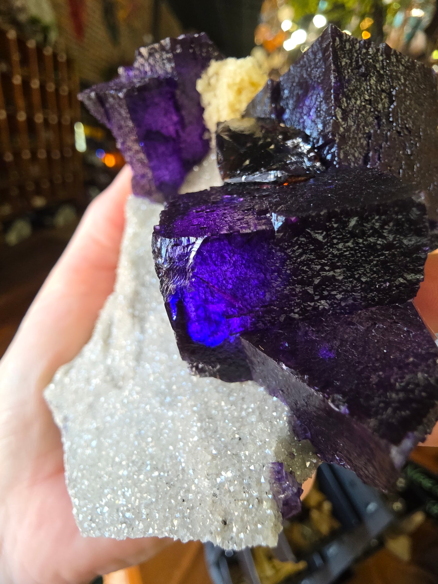 Fluorite, Sphalerite, Barite on Druzy Quartz