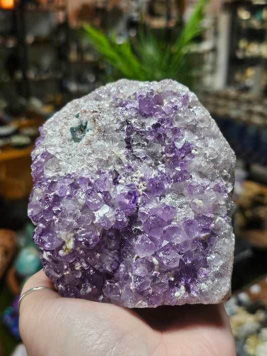 Amethyst Cut base