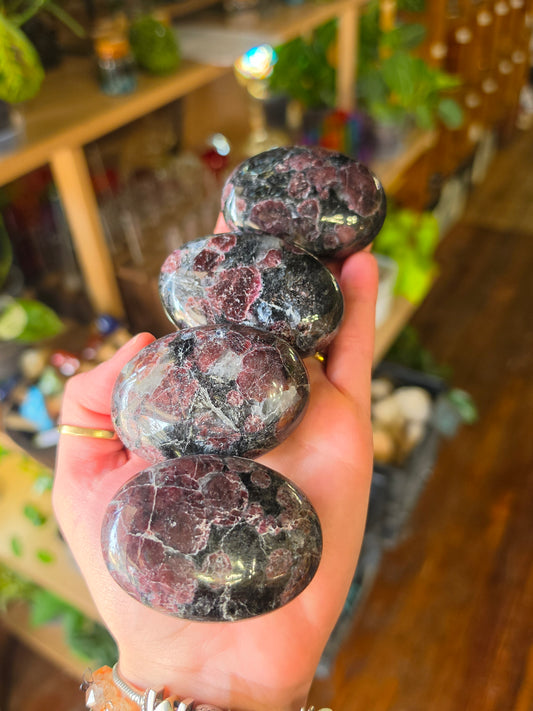 Garnet in Astrophyllite Palmstone